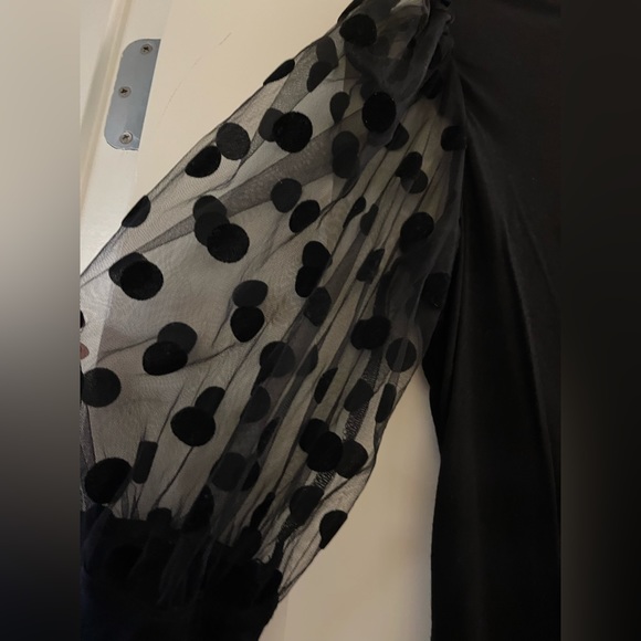 Mesh polka dot black long sleeve - Picture 2 of 2